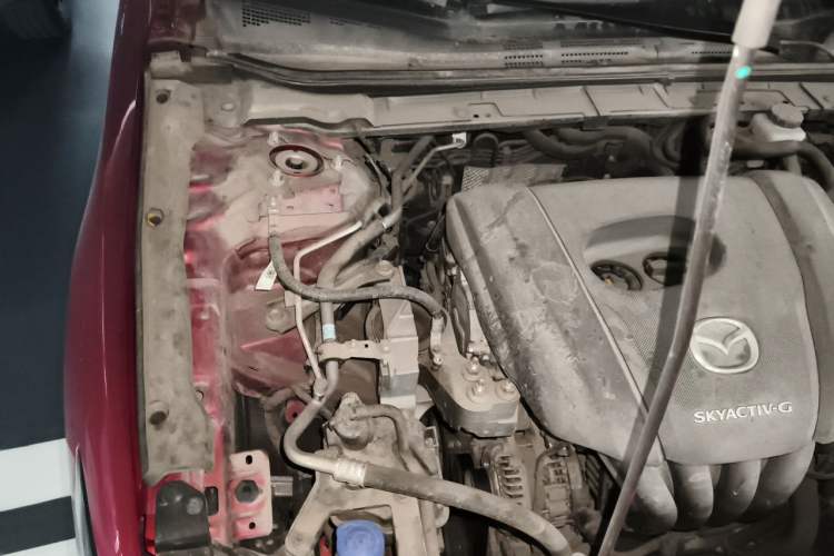 Used Mazda 3 Axela 2020 1.5L Automatic ZhiMei Edition Engine Bay Right