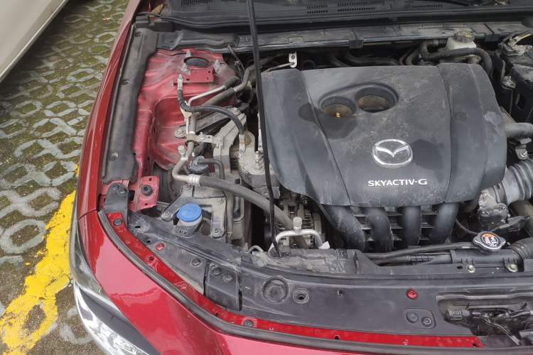 Used Mazda 3 Axela 2020 2.0L Automatic ZhiXuan Edition Engine Bay Right