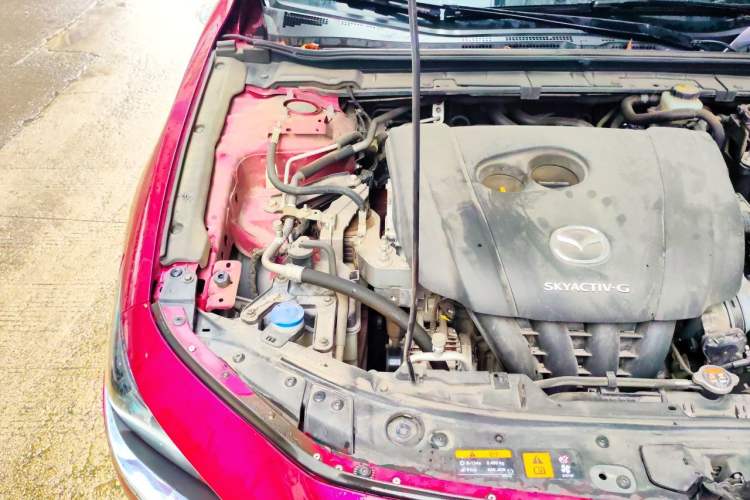 Used Mazda 3 Axela 2020 2.0L Automatic ZhiXuan Edition Engine Bay Right
