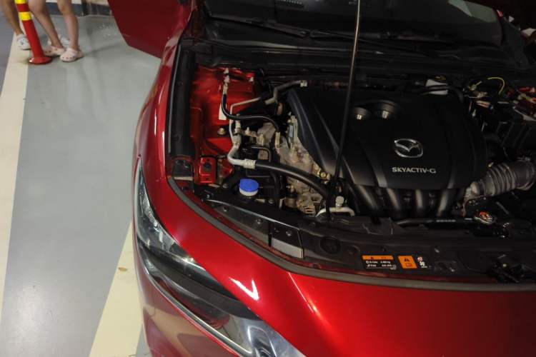 Used Mazda 3 Axela 2020 2.0L Automatic Zhiya Edition Engine Bay Right