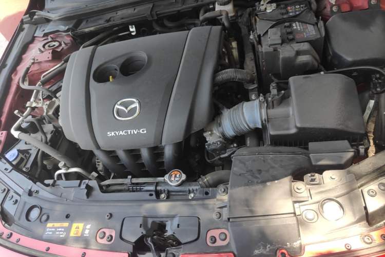 Used Mazda 3 Axela 2020 2.0L Automatic Zhiya Edition Engine Bay