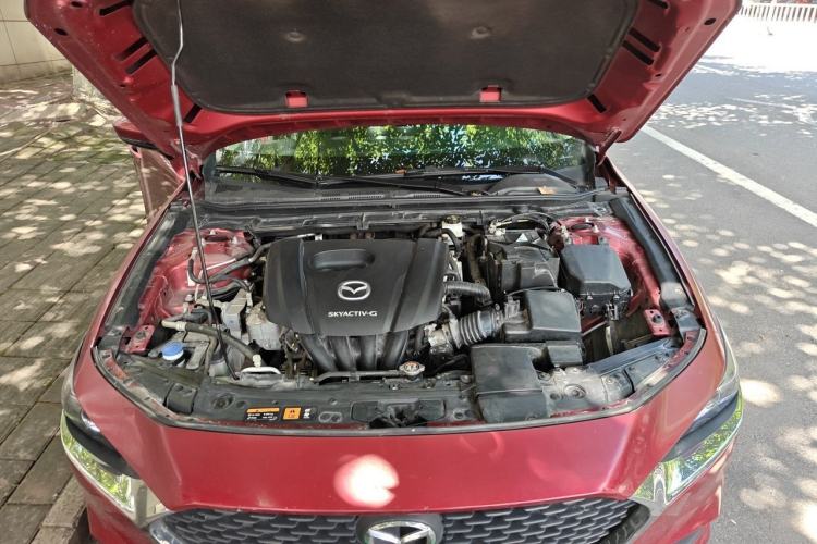 Used Mazda 3 Axela 2020 1.5L Automatic ZhiMei Edition Engine Bay