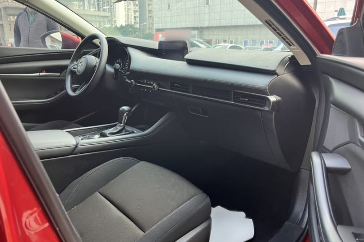 Used Mazda 3 Axela 2020 1.5L Automatic Zhiyue Sunroof Version Exterior 10