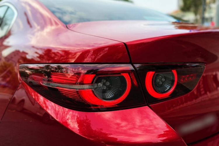 Used Mazda 3 Axela 2020 2.0L Automatic Zhiya Edition Exterior 3