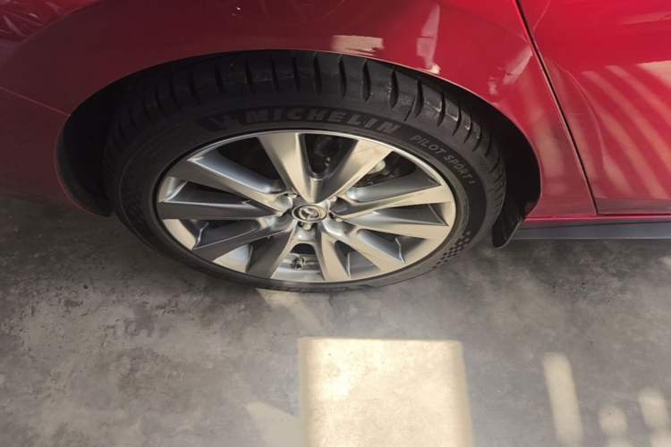 Used Mazda 3 Axela 2020 2.0L Automatic Zhiya Edition Exterior 3