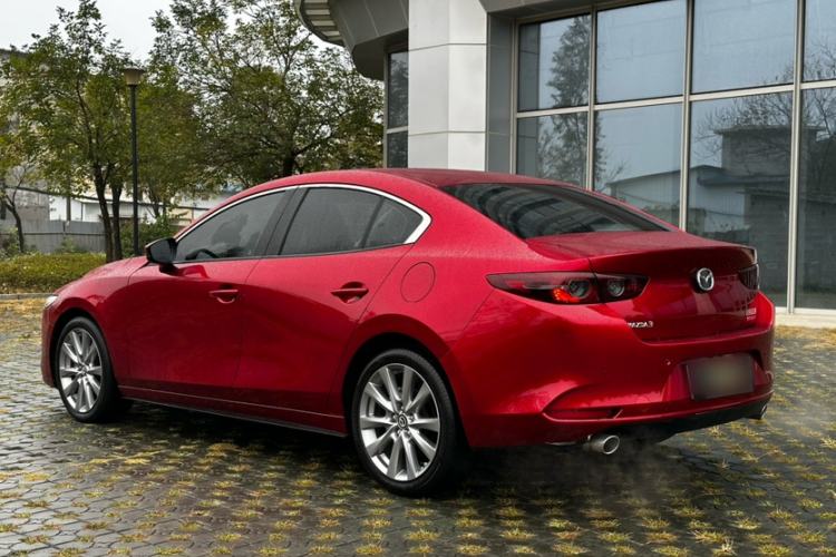 Used Mazda 3 Axela 2020 2.0L Automatic Zhiya Edition Exterior 3