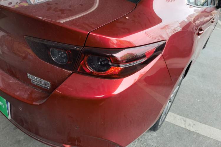 Used Mazda 3 Axela 2020 2.0L Automatic Zhiya Edition Exterior 3
