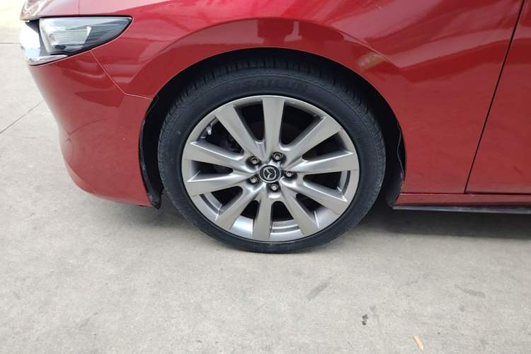 Used Mazda 3 Axela 2020 2.0L Automatic Zhiya Edition Exterior 4
