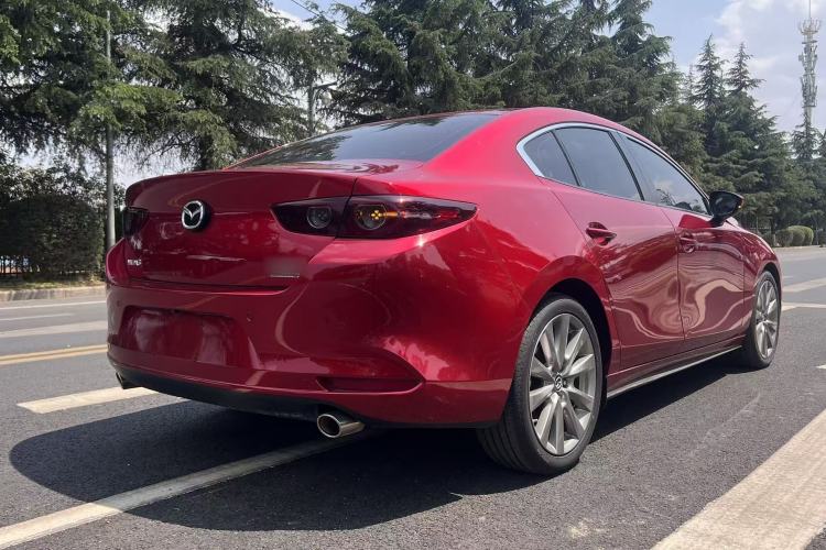 Used Mazda 3 Axela 2020 2.0L Automatic Zhiya Edition Exterior 4