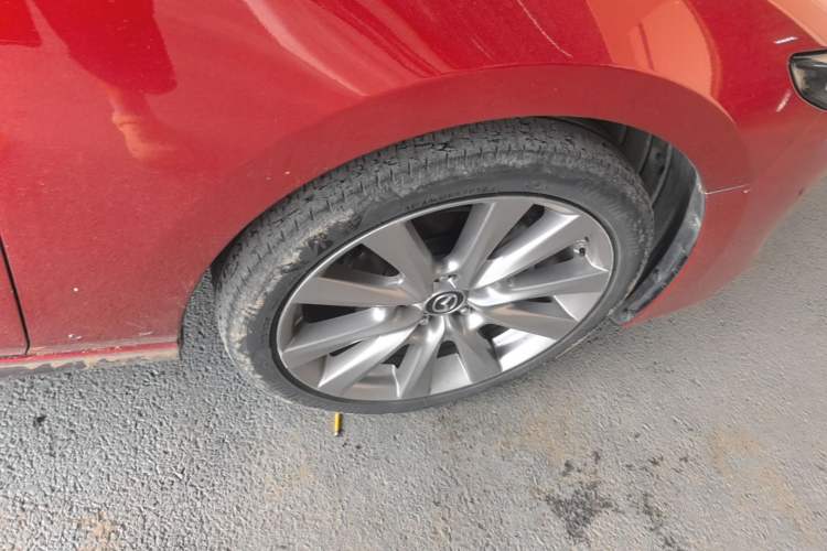 Used Mazda 3 Axela 2020 2.0L Automatic Zhiya Edition Exterior 5