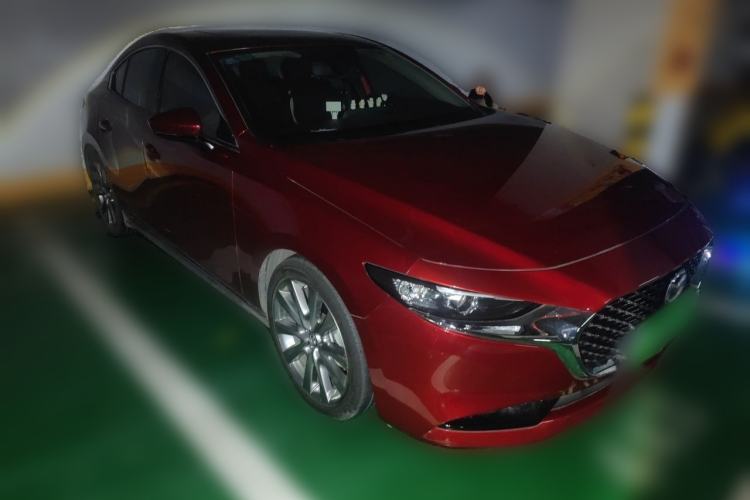 Used Mazda 3 Axela 2020 2.0L Automatic Zhiya Edition Front Right 45 Deg