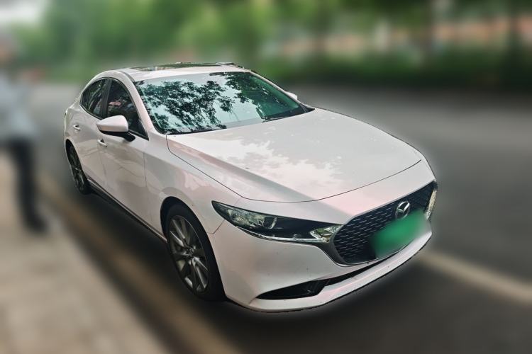 Used Mazda 3 Axela 2020 2.0L Automatic Zhiya Edition Front Right 45 Deg