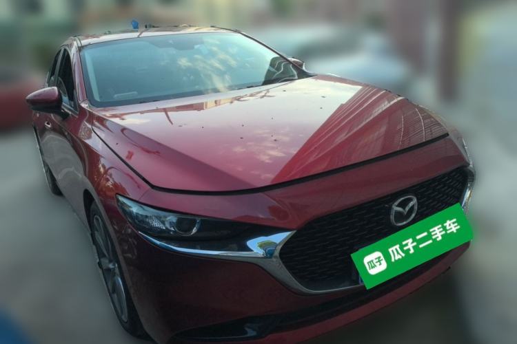 Used Mazda 3 Axela 2020 2.0L Automatic Luxury Version Front Right 45 Deg