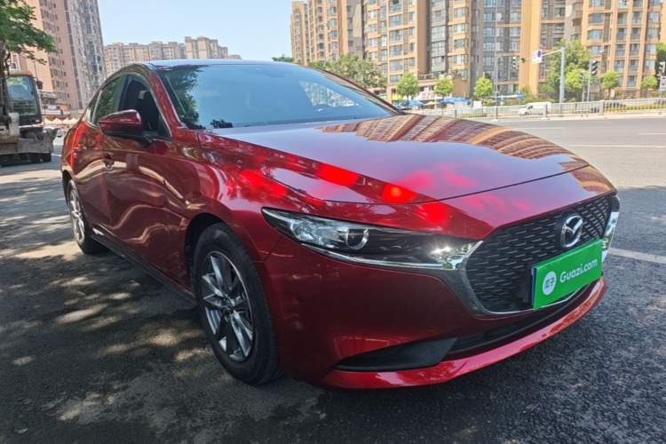 Used Mazda 3 Axela 2020 1.5L Automatic ZhiMei Edition Front Right 45 Deg