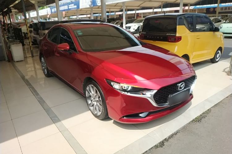 Used Mazda 3 Axela 2020 2.0L Automatic ZhiXuan Edition Front Right 45 Deg