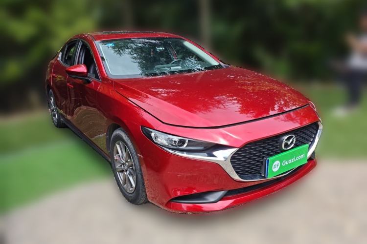 Used Mazda 3 Axela 2020 1.5L Automatic Luxury Version Front Right 45 Deg