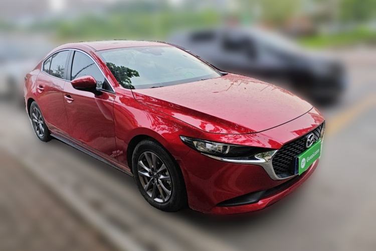 Used Mazda 3 Axela 2020 1.5L Automatic Luxury Version Front Right 45 Deg