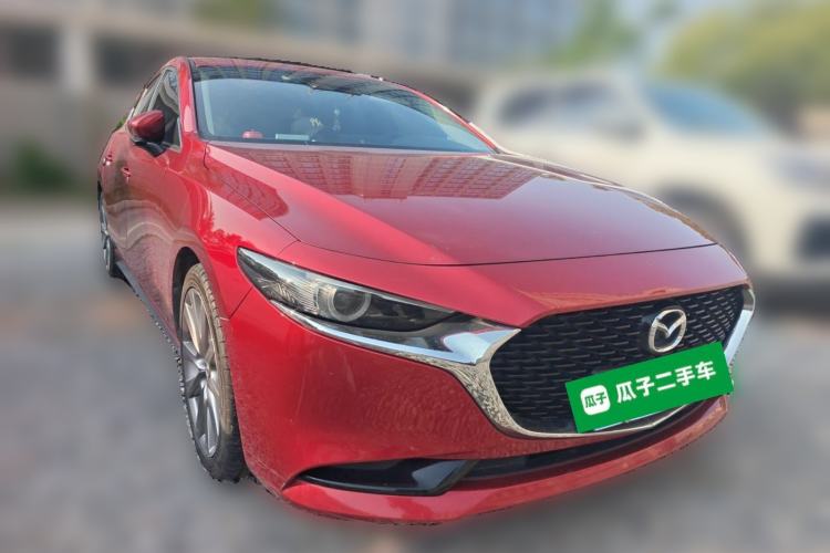 Used Mazda 3 Axela 2020 2.0L Automatic Luxury Version Front Right 45 Deg