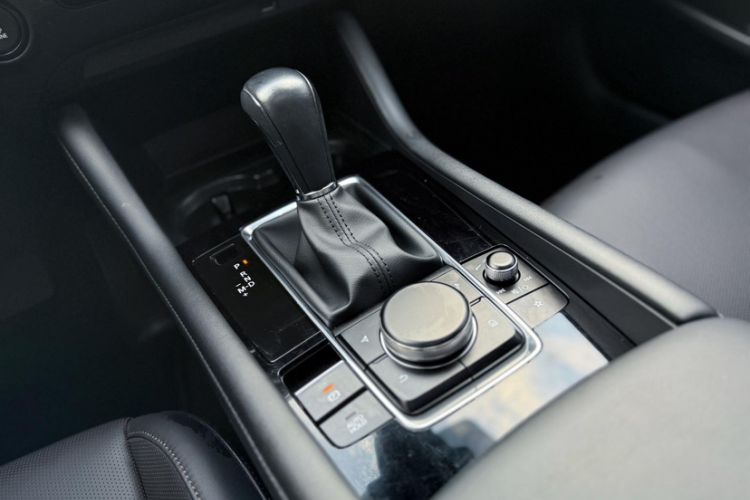 Used Mazda 3 Axela 2020 2.0L Automatic Zhiya Edition Gear Lever