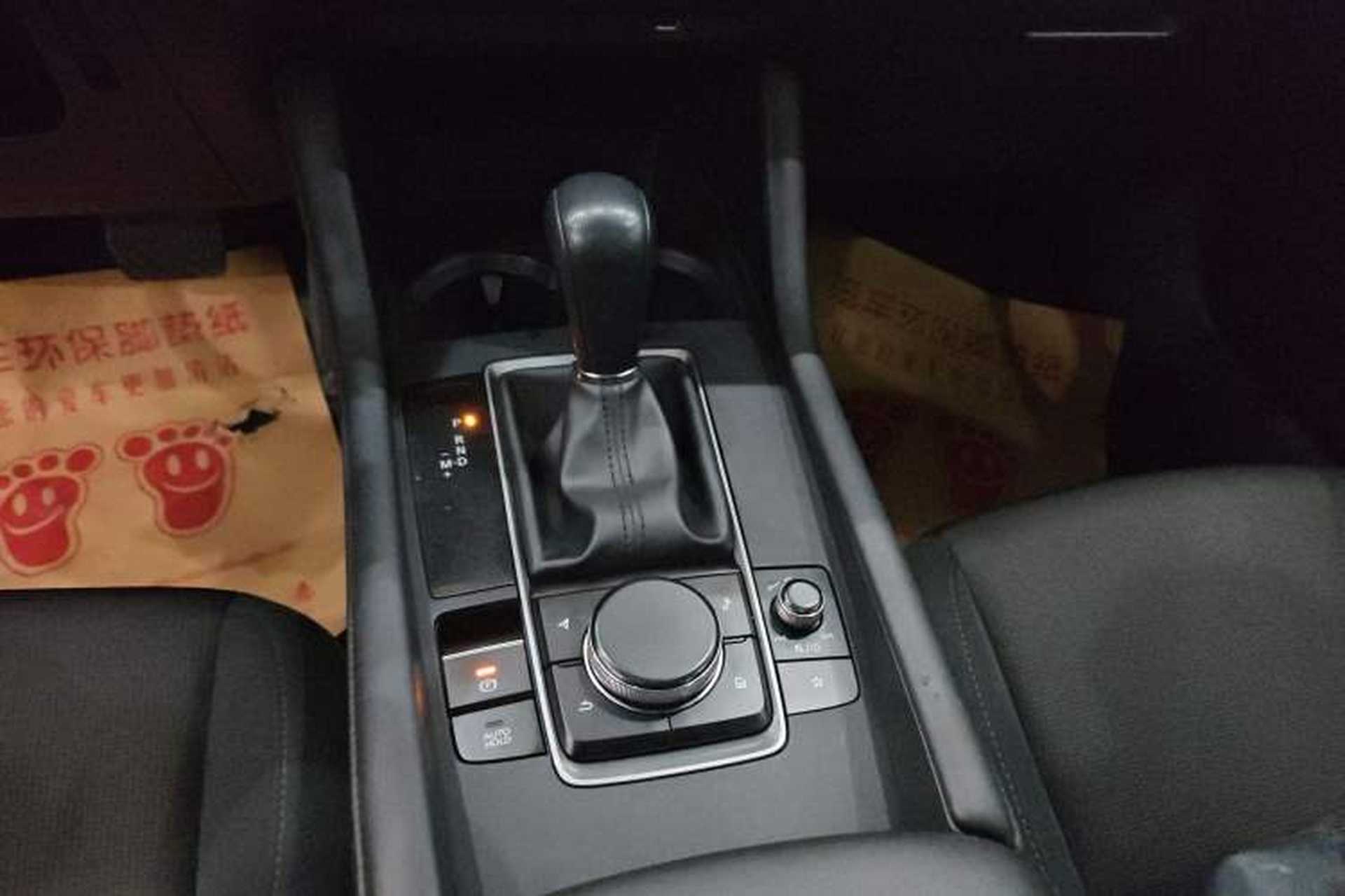 Used Mazda 3 Axela 2020 1.5L Automatic Zhiyue Sunroof Version Gear Lever