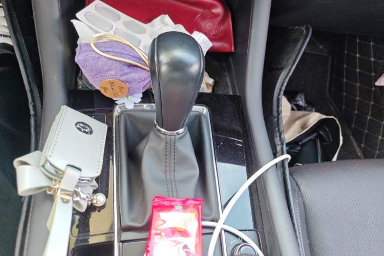 Used Mazda 3 Axela 2020 2.0L X Compression Ignition Prestige Version Gear Lever