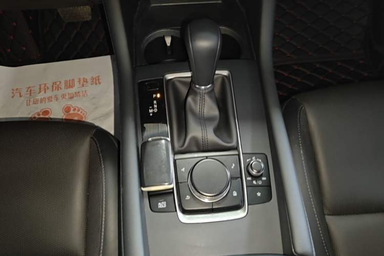 Used Mazda 3 Axela 2020 1.5L Automatic Luxury Version Gear Lever