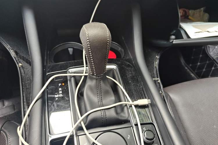 Used Mazda 3 Axela 2020 2.0L Automatic Zhiya Edition Gear Lever
