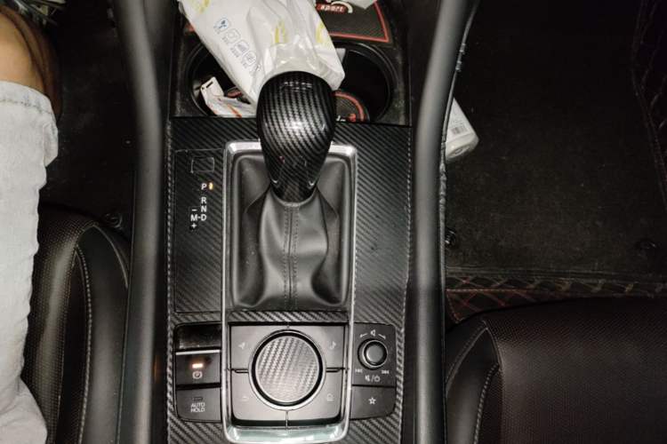 Used Mazda 3 Axela 2020 2.0L Automatic Zhiya Edition Gear Lever