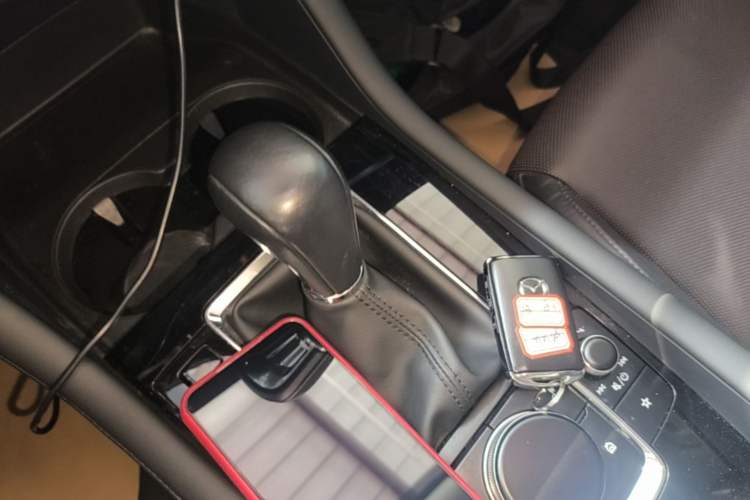 Used Mazda 3 Axela 2020 2.0L Automatic Zhiya Edition Gear Lever