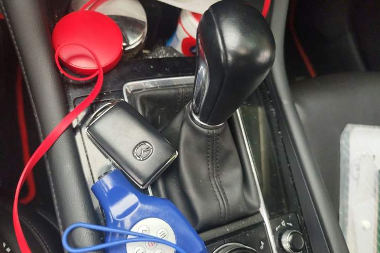 Used Mazda 3 Axela 2020 2.0L Automatic Zhiya Edition Gear Lever