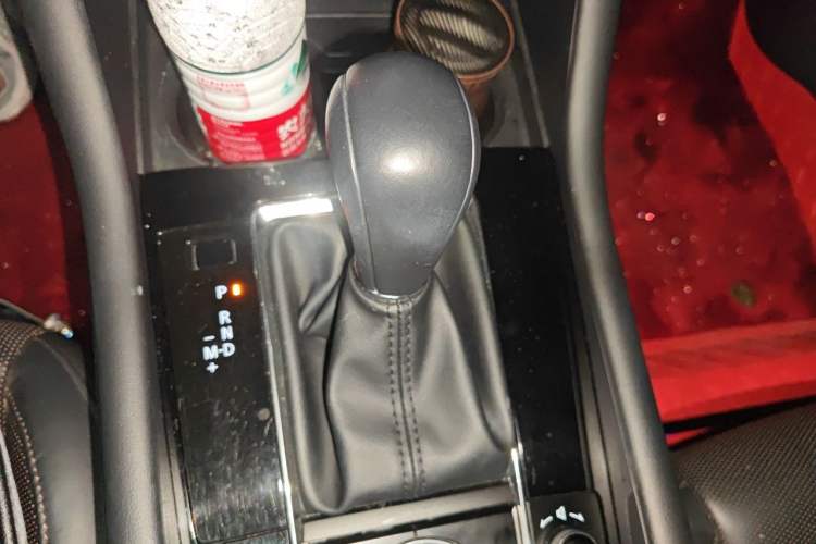 Used Mazda 3 Axela 2020 2.0L Automatic Zhiya Edition Gear Lever
