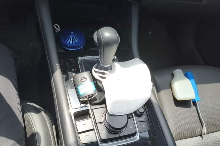 Used Mazda 3 Axela 2020 2.0L Automatic ZhiXuan Edition Gear Lever