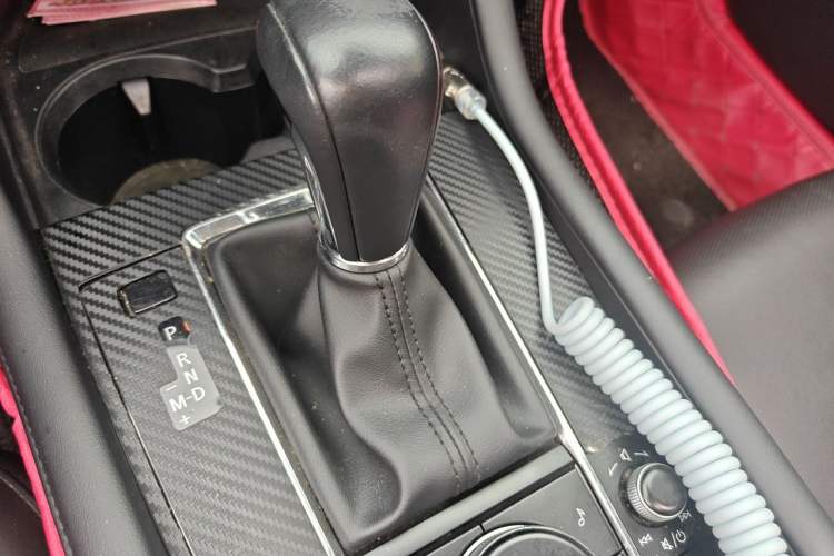 Used Mazda 3 Axela 2020 2.0L Automatic Zhiya Edition Gear Lever