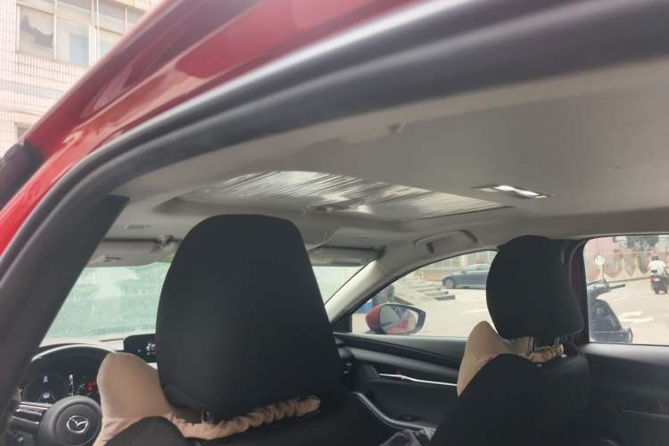 Used Mazda 3 Axela 2020 2.0L Automatic ZhiXuan Edition Headliner