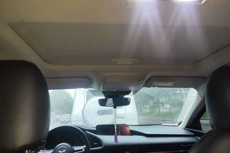 Used Mazda 3 Axela 2020 2.0L Automatic ZhiXuan Edition Headliner