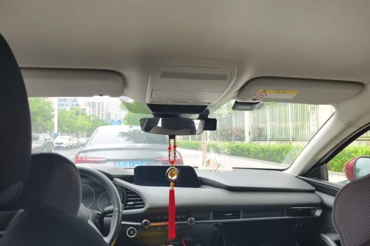 Used Mazda 3 Axela 2020 1.5L Automatic ZhiMei Edition Headliner