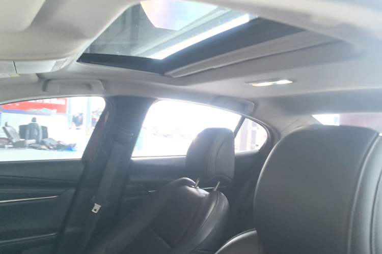 Used Mazda 3 Axela 2020 2.0L Automatic Zhiya Edition Headliner