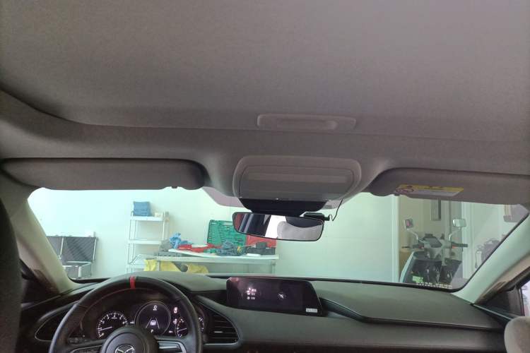 Used Mazda 3 Axela 2020 1.5L Automatic Zhiyue Sunroof Version Headliner
