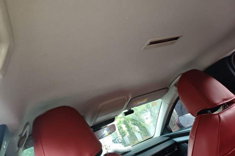 Used Mazda 3 Axela 2020 1.5L Automatic ZhiMei Edition Headliner