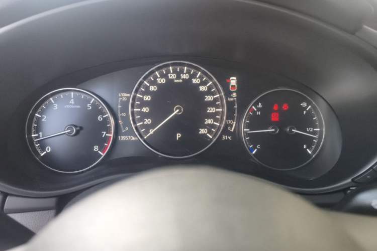 Used Mazda 3 Axela 2020 1.5L Automatic Luxury Version Instrument Cluster