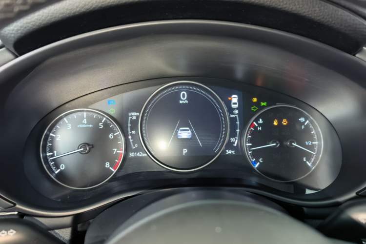 Used Mazda 3 Axela 2020 2.0L Automatic Zhiya Edition Instrument Cluster