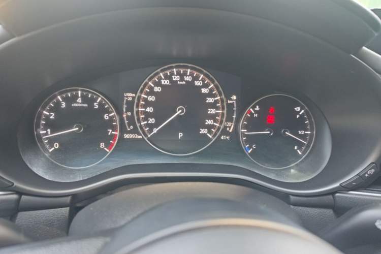 Used Mazda 3 Axela 2020 1.5L Automatic ZhiMei Edition Instrument Cluster