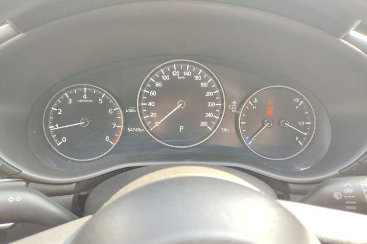 Used Mazda 3 Axela 2020 1.5L Automatic ZhiMei Edition Instrument Cluster