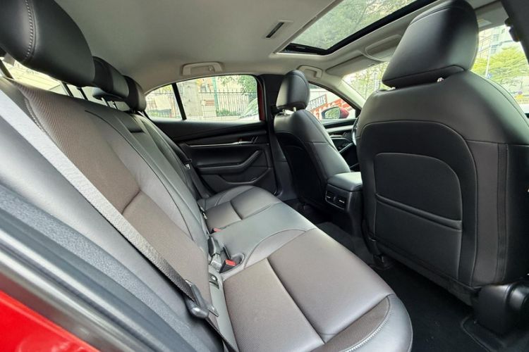 Used Mazda 3 Axela 2020 2.0L Automatic Zhiya Edition Interior 1