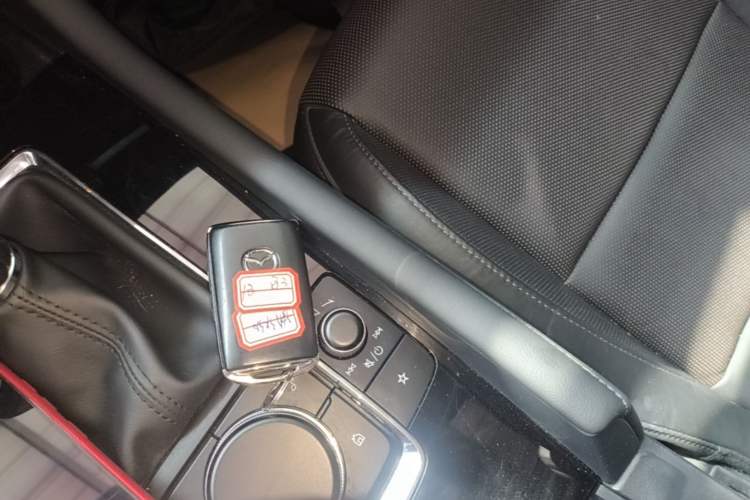 Used Mazda 3 Axela 2020 2.0L Automatic Zhiya Edition Interior 1