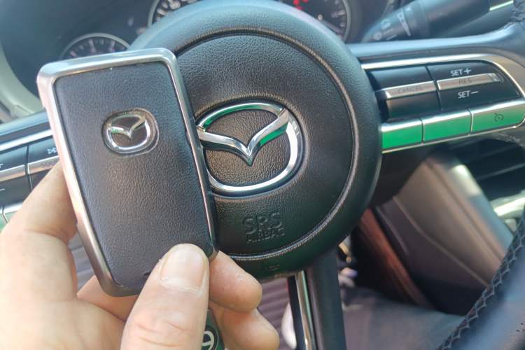 Used Mazda 3 Axela 2020 2.0L Automatic Zhiya Edition Interior 1