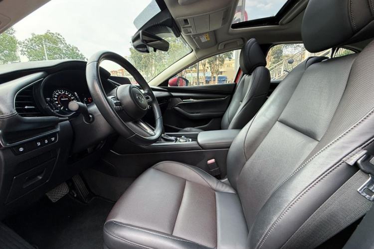 Used Mazda 3 Axela 2020 2.0L Automatic Zhiya Edition Interior 11