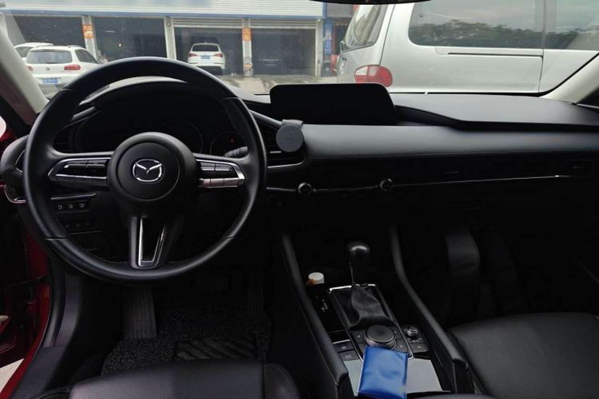 Used Mazda 3 Axela 2020 2.0L Automatic Luxury Version Interior 2