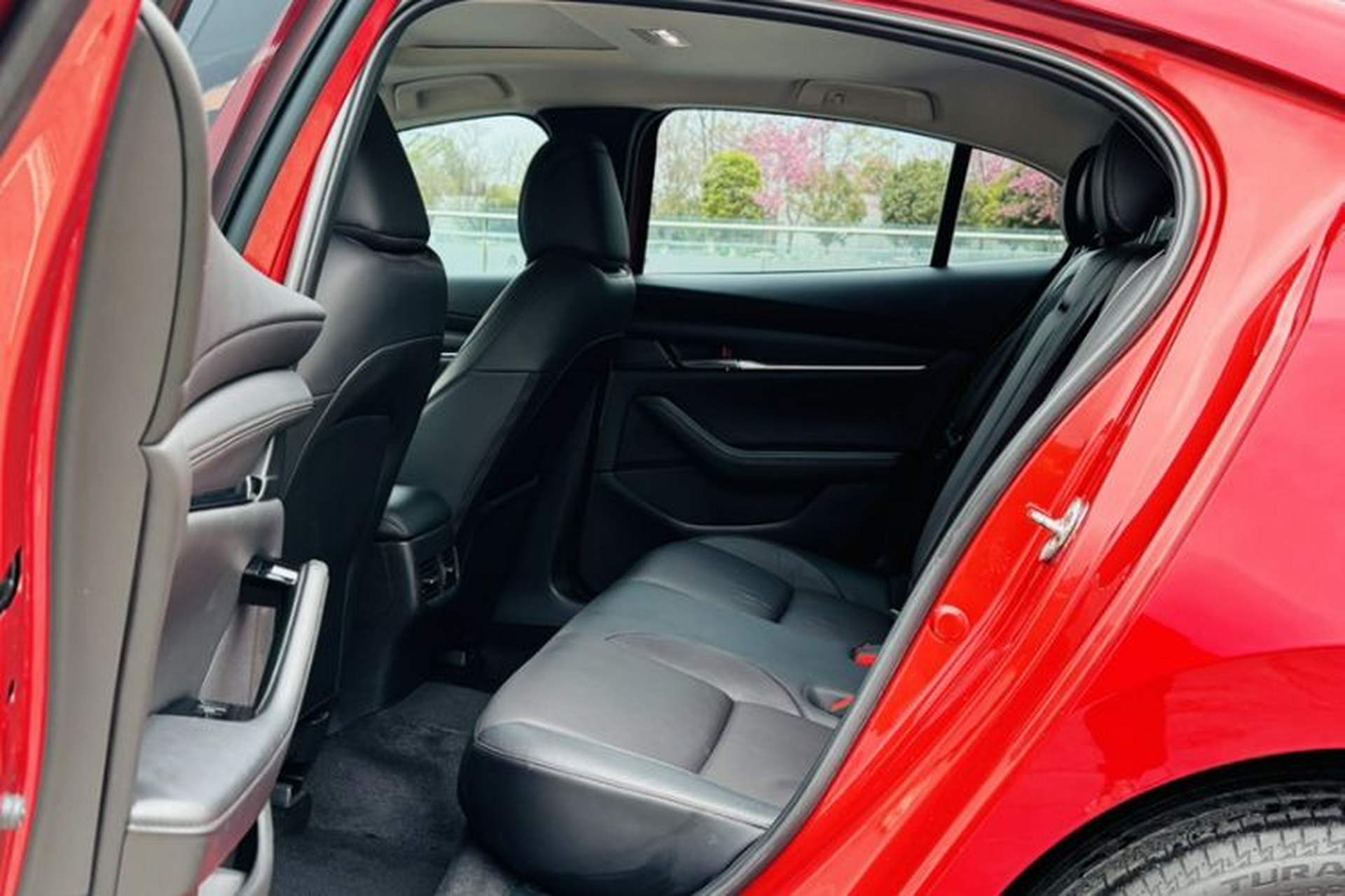 Used Mazda 3 Axela 2020 2.0L Automatic Zhiya Edition Interior 3