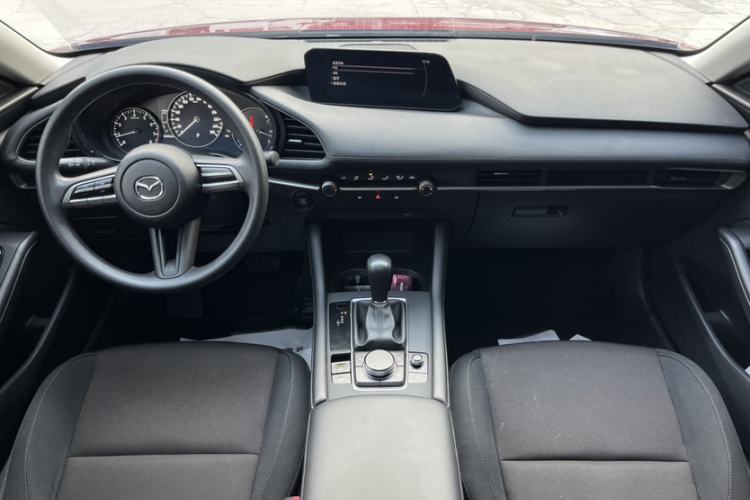 Used Mazda 3 Axela 2020 1.5L Automatic Zhiyue Sunroof Version Interior 3